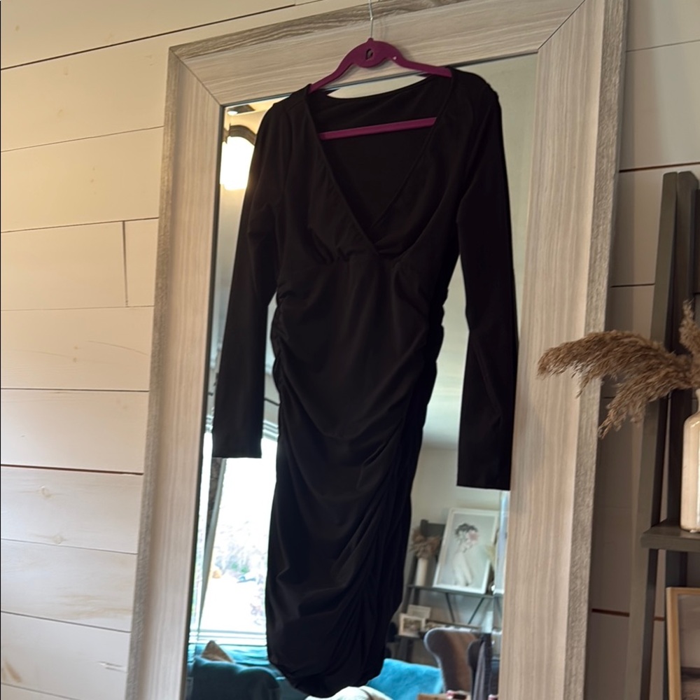 Elegant Black Long Sleeve Dress